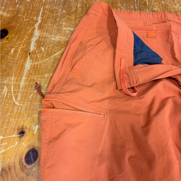 REI women Hiking 12P - Picture 2 of 5